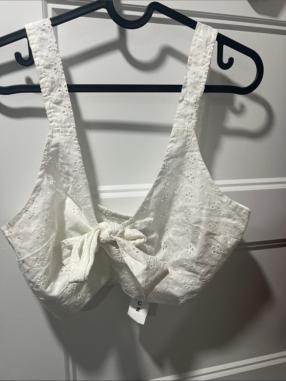 PacSun White Eyelet Tie-Front Crop Bandeau